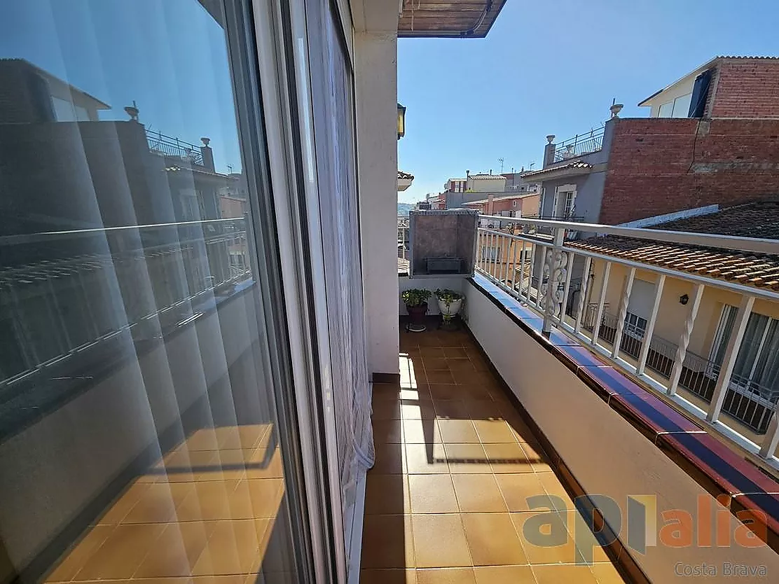 DUPLEX AMB TERRASSA A SANT FELIU DE GUÍXOLS