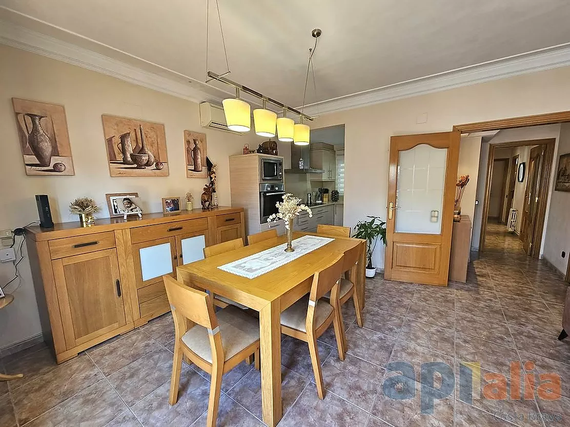 DUPLEX AMB TERRASSA A SANT FELIU DE GUÍXOLS
