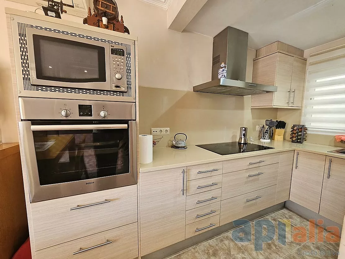 DUPLEX AMB TERRASSA A SANT FELIU DE GUÍXOLS