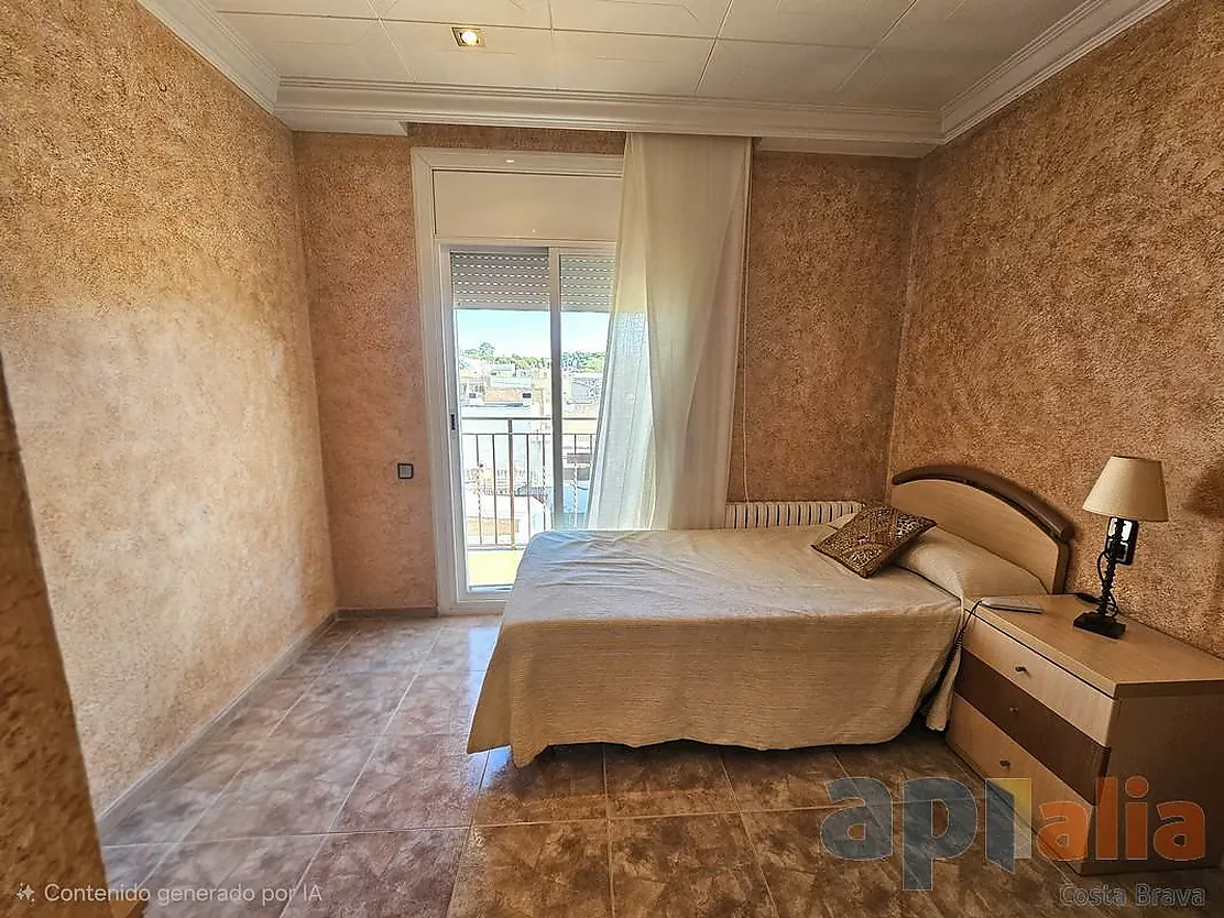 DUPLEX AMB TERRASSA A SANT FELIU DE GUÍXOLS
