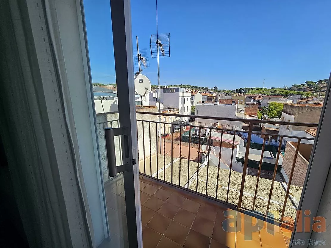 DUPLEX AMB TERRASSA A SANT FELIU DE GUÍXOLS