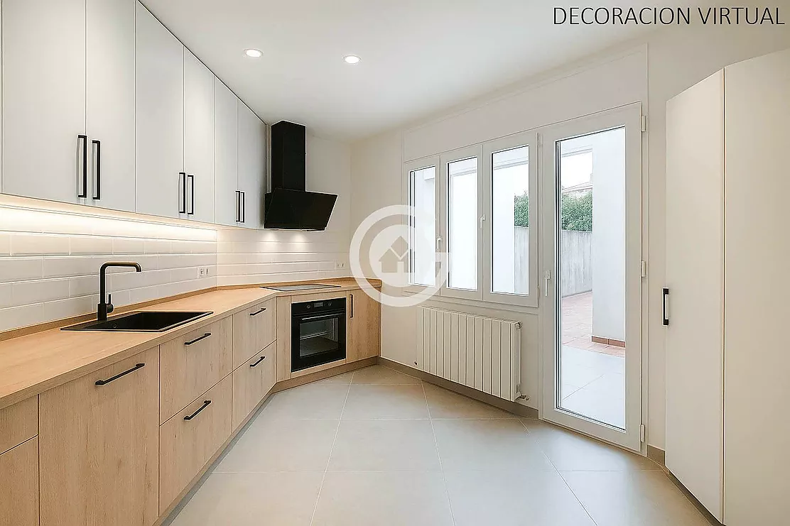 TOWNHOUSE WITH COMMERCIAL PREMISES IN THE CENTRE OF PALAFRUGELL A PROJECT WITH ENDLESS POSSIBILITIES