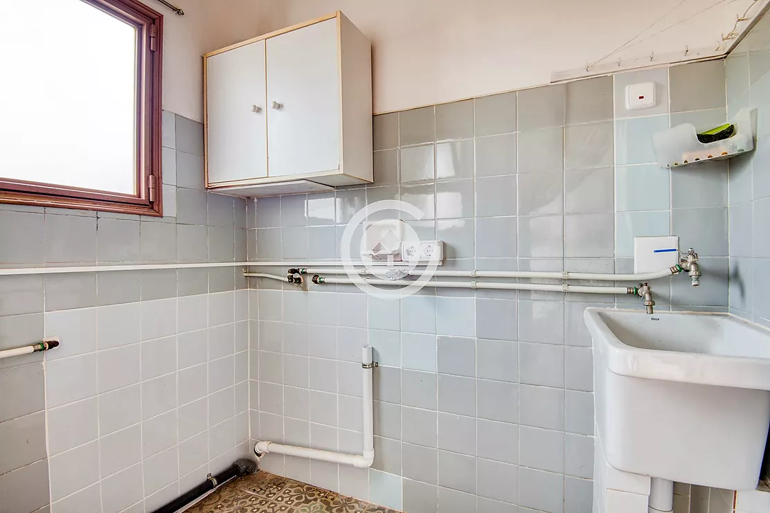 TOWNHOUSE WITH COMMERCIAL PREMISES IN THE CENTRE OF PALAFRUGELL A PROJECT WITH ENDLESS POSSIBILITIES