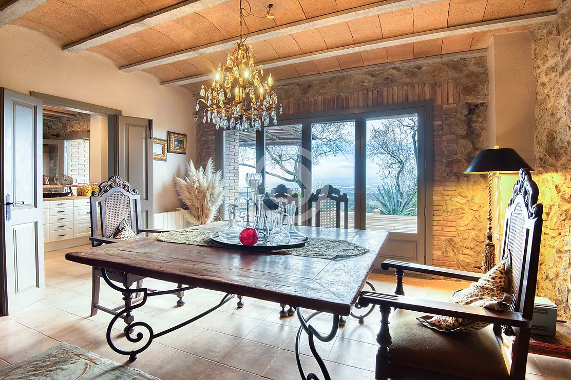 Can Merla, fully renovated 1853 farmhouse