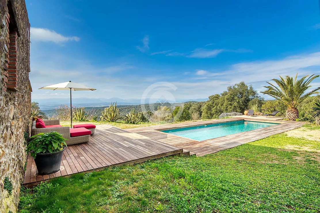 Can Merla, fully renovated 1853 farmhouse