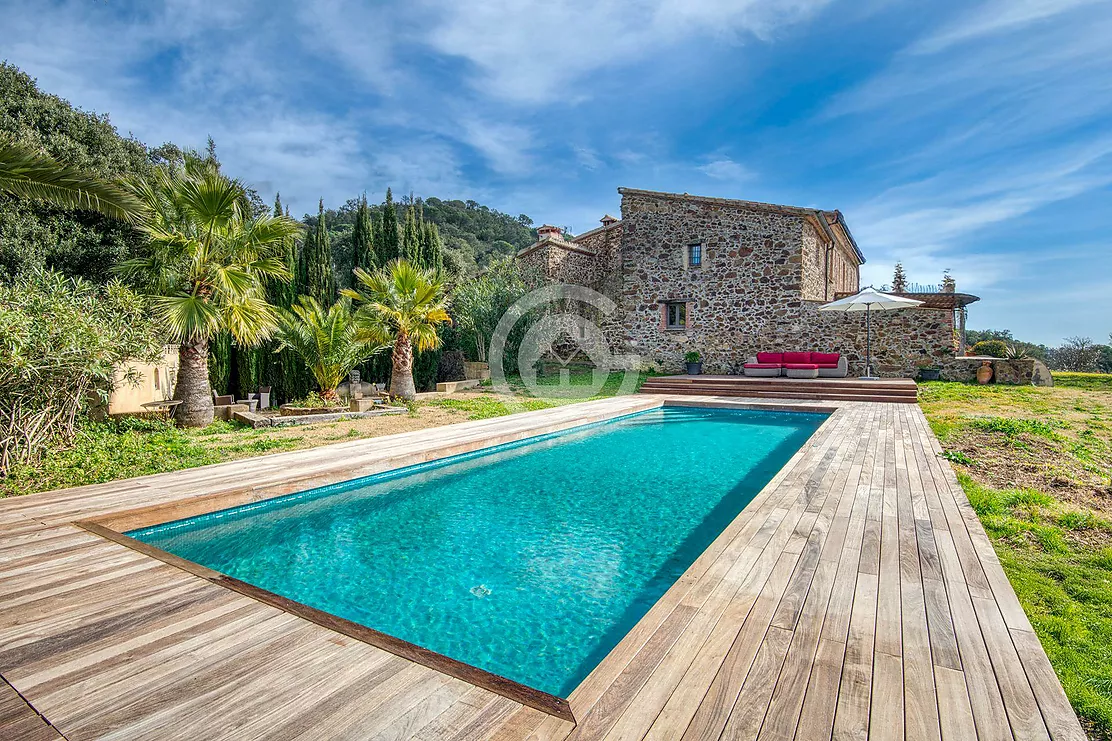 Can Merla, fully renovated 1853 farmhouse