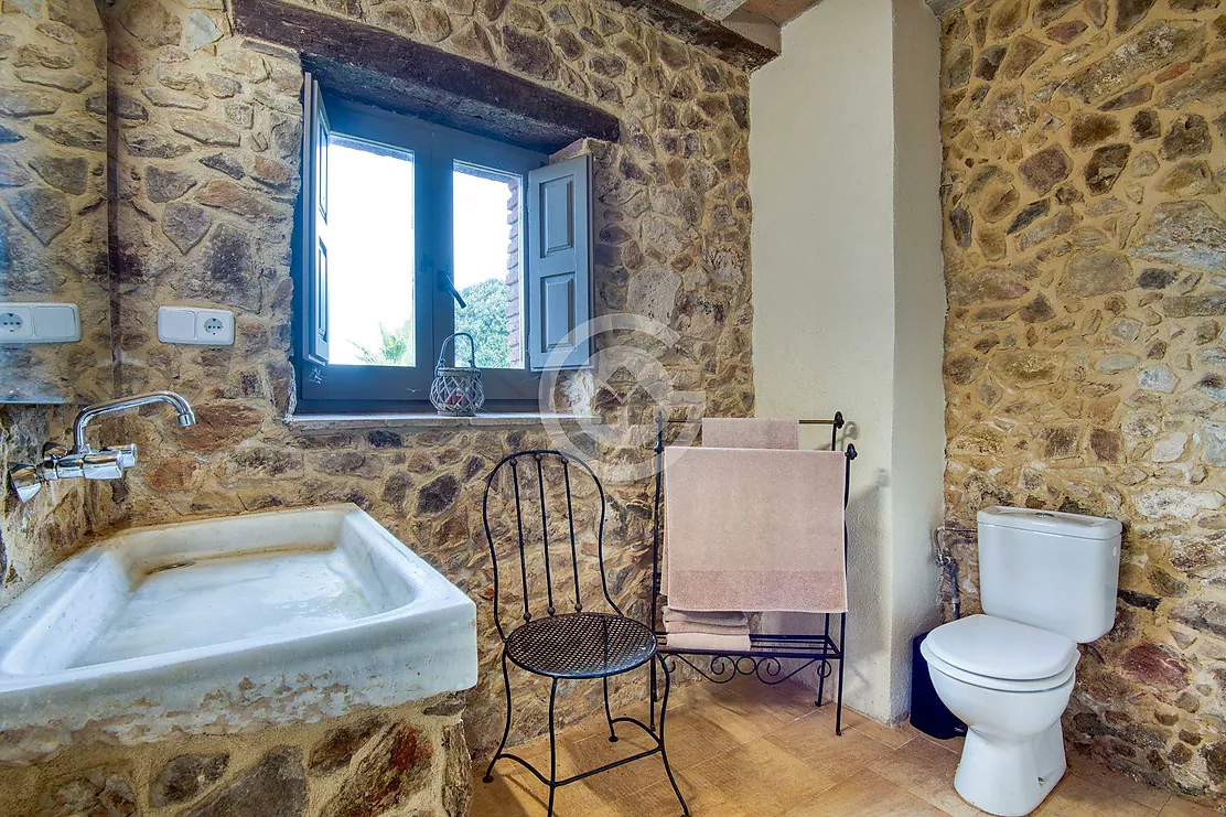 Can Merla, fully renovated 1853 farmhouse