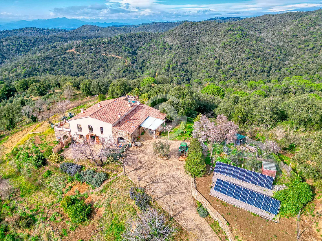 Can Merla, fully renovated 1853 farmhouse