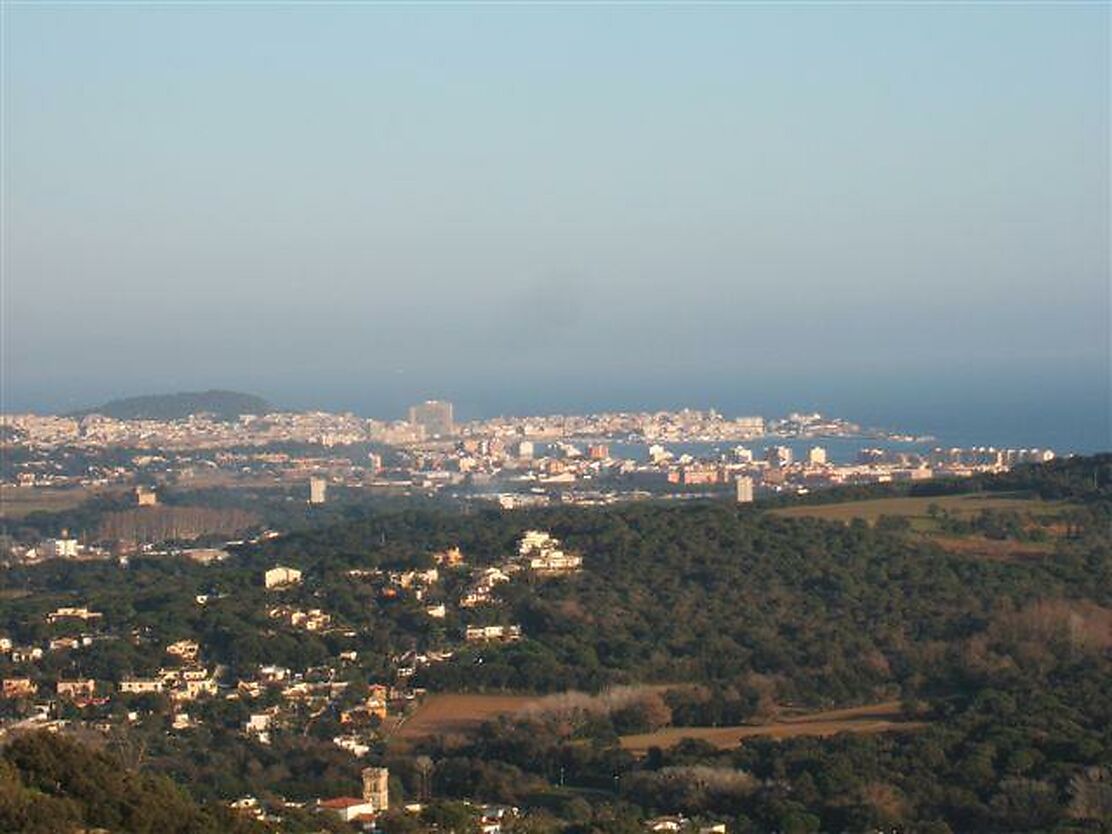 Parcelle de 1790 m2 Spectaculaire vue sur la mer