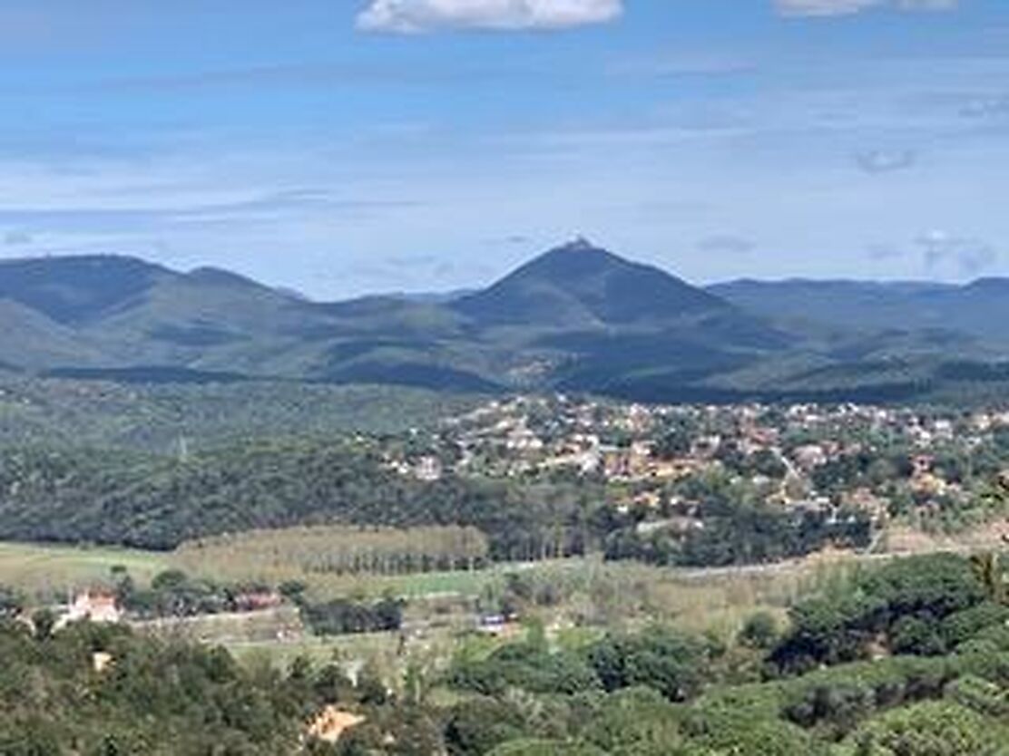 SOLAR EN LA URBANIZACION  BOSCOS MONTNEGRE