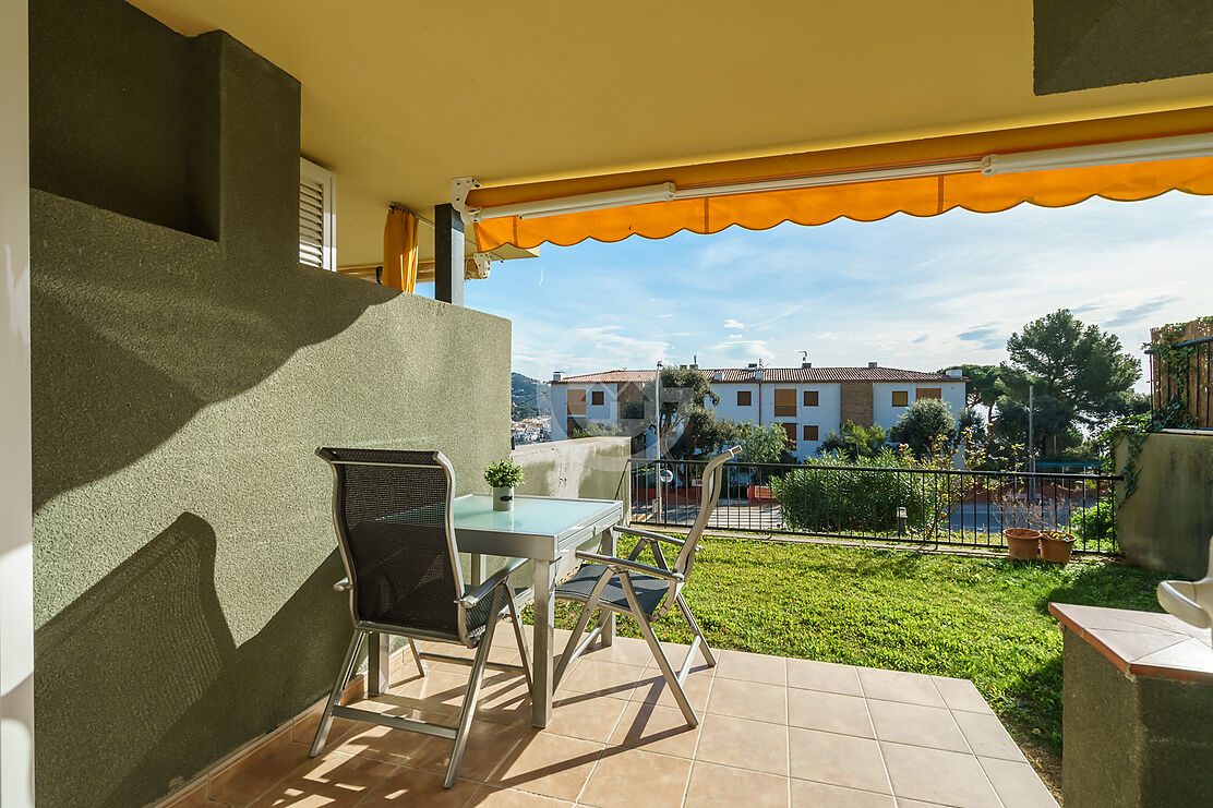 Ground floor with garden and parking space in Calella de Palafrugell