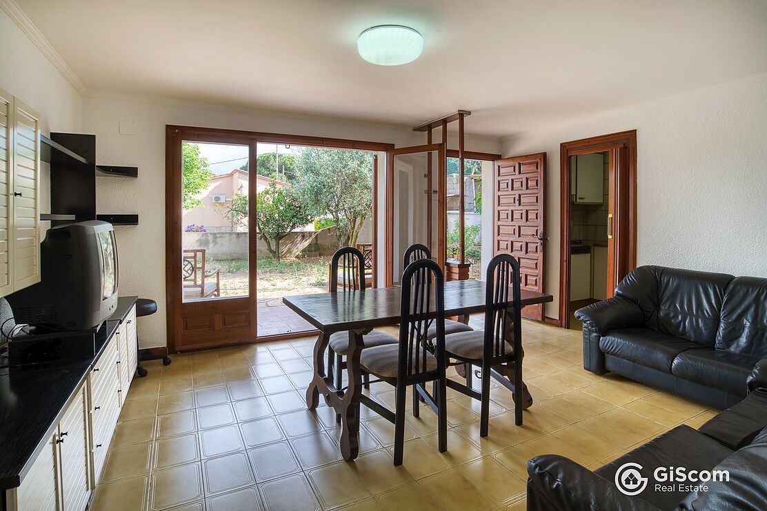 Fantastic detached house in Mas Ambrós.