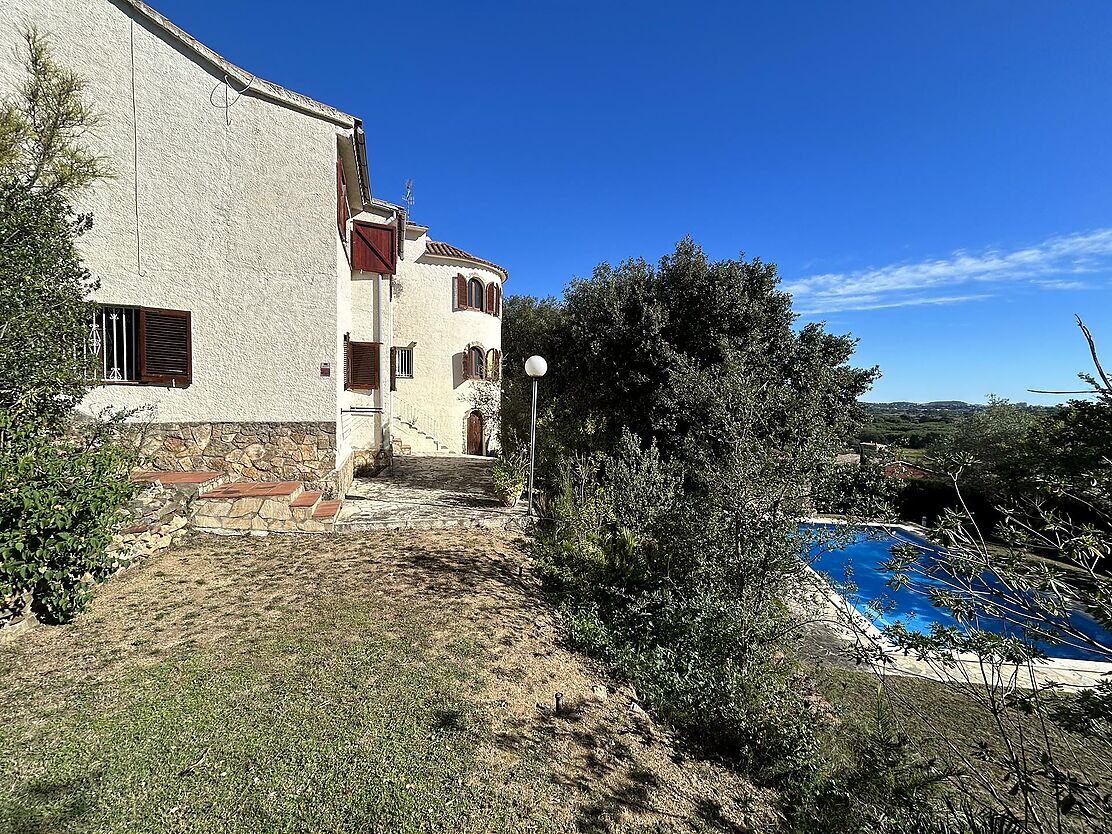 GREAT OPPORTUNITY!!! TOWER FOR SALE IN MAS TOI, CALONGE, COSTA BRAVA