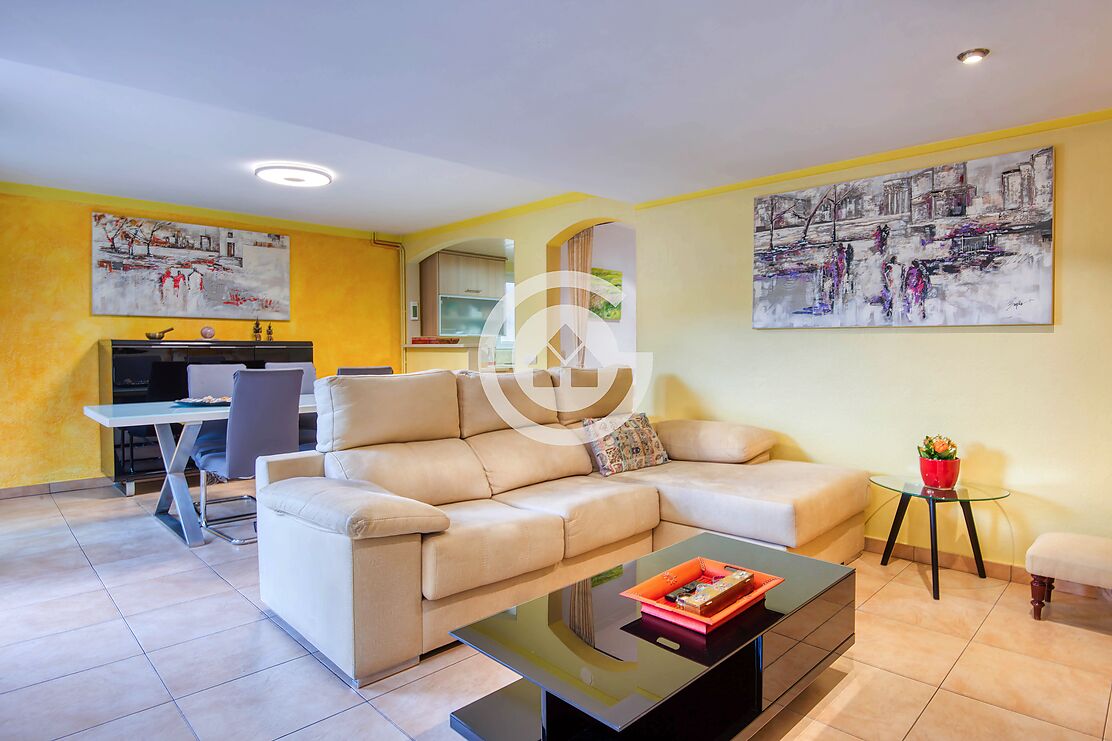 Bonita casa adosada en venta en Palafrugell