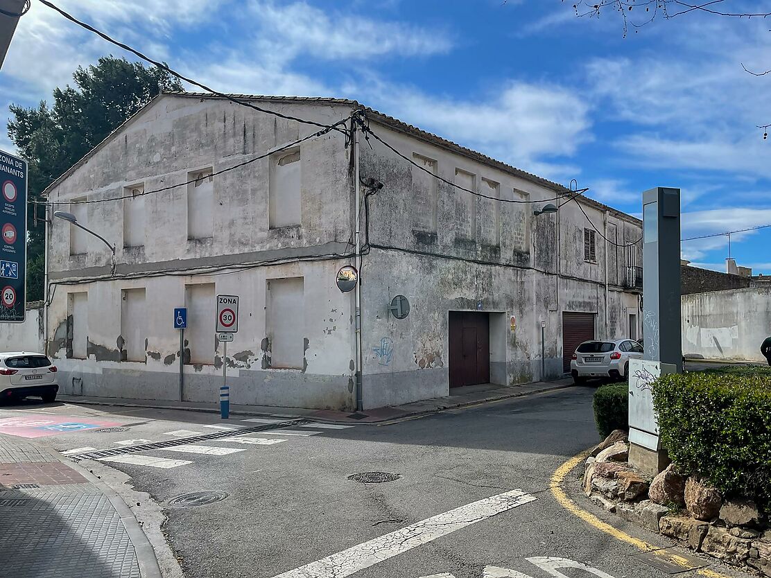 Terreno en venta cerca del centro de Palafrugell